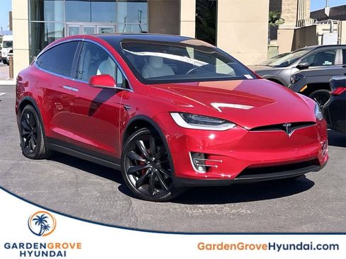 Used 2021 Tesla Model X Performance image 1