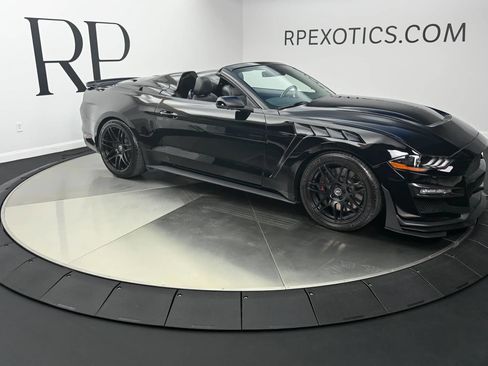 Used 2019 Ford Mustang GT Premium w/ GT Performance Package RWD image 32