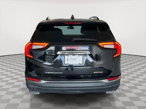 Used 2022 GMC Terrain AT4 w/ Infotainment Package II image 5