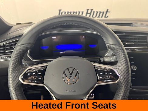 Used 2023 Volkswagen Tiguan SE R-Line FWD image 14