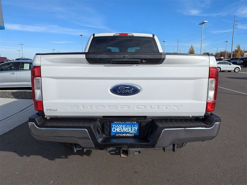 Used 2019 Ford F250 XL w/ STX Appearance Package image 31
