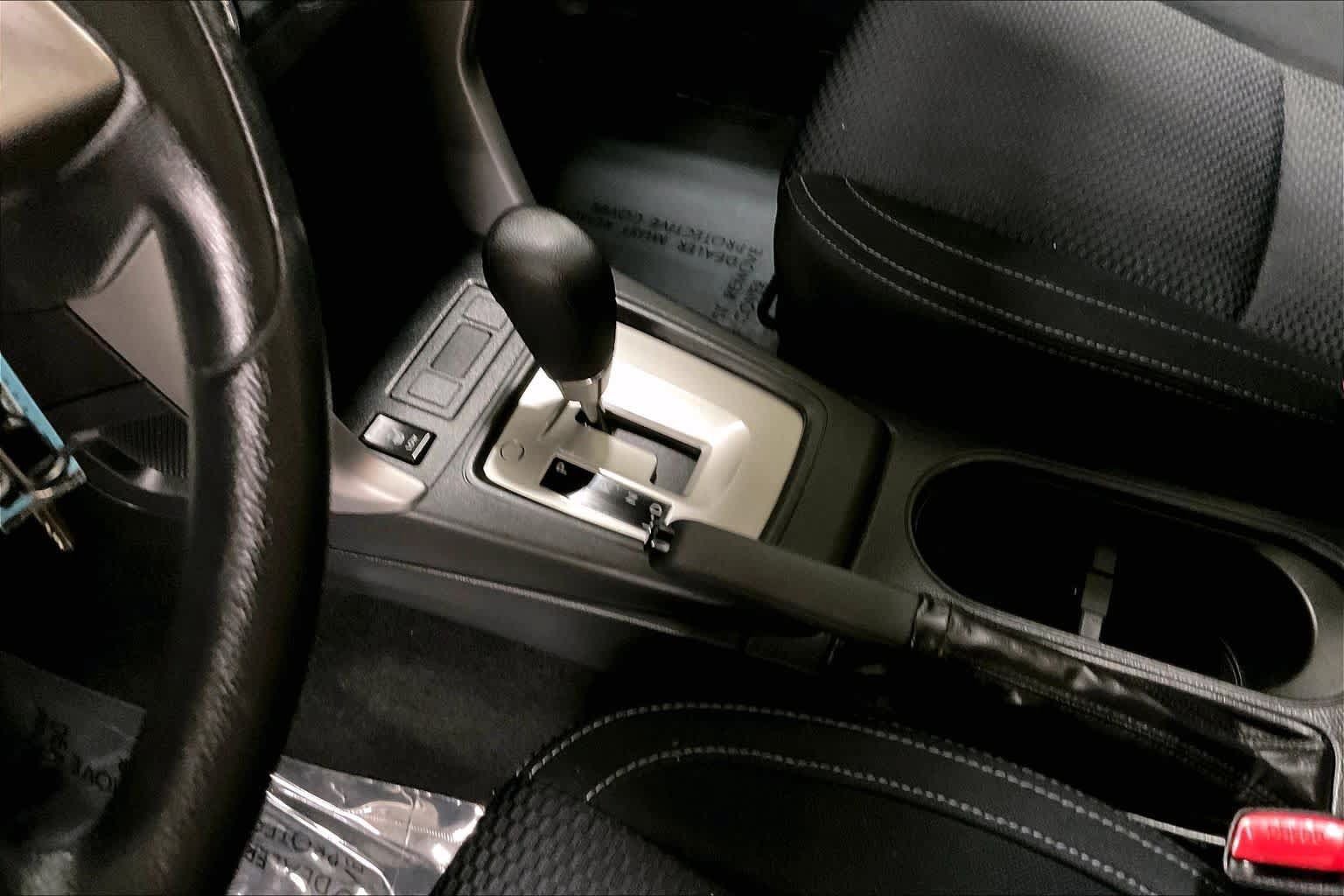 Used 2015 Subaru Forester 2.5i Premium AWD/4WD image 16