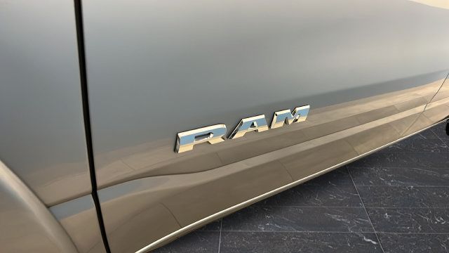 Used 2025 RAM 1500 Big Horn AWD/4WD image 41