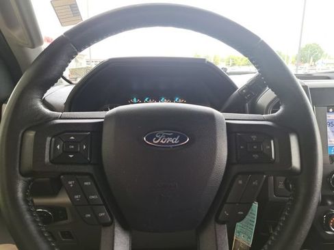 Used 2019 Ford F150 XLT w/ Equipment Group 302A Luxury AWD/4WD image 9
