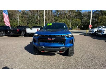 Used 2024 Chevrolet Colorado ZR2 w/ Technology Package