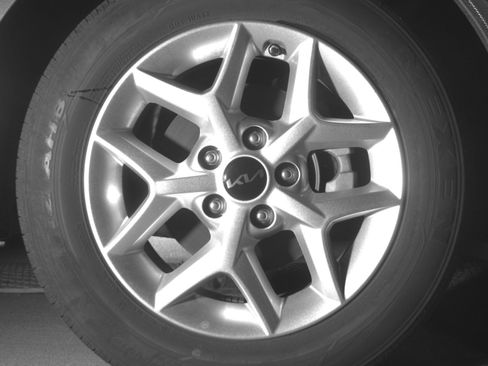 Used 2025 Kia Soul LX w/ LX Technology Package FWD image 10