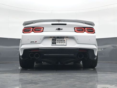 Used 2019 Chevrolet Camaro ZL1 image 27