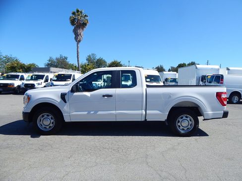 Used 2021 Ford F150 XL w/ Equipment Group 101A High RWD image 5