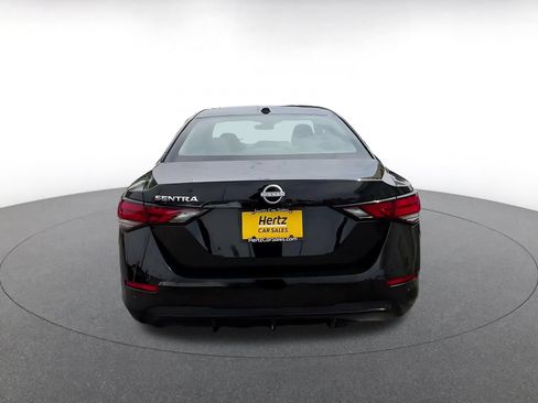 Used 2025 Nissan Sentra SV FWD image 10
