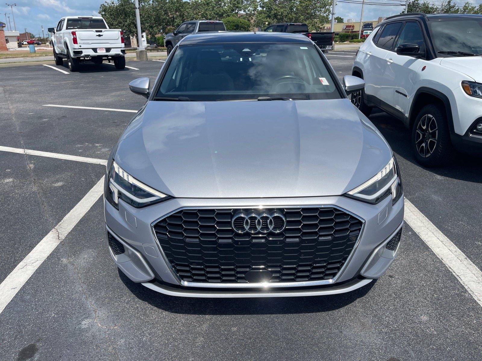 Used 2024 Audi A3 2.0T Premium FWD image 2