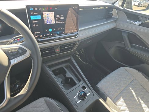 New 2026 Volkswagen Tiguan S image 21