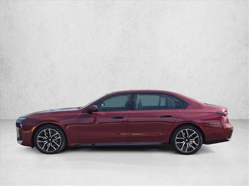 Used 2023 BMW 740i RWD image 9