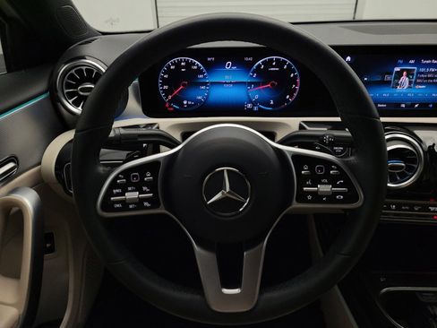 Used 2019 Mercedes-Benz A 220 image 22