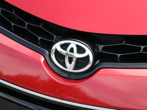 Used 2014 Toyota Corolla S FWD image 12
