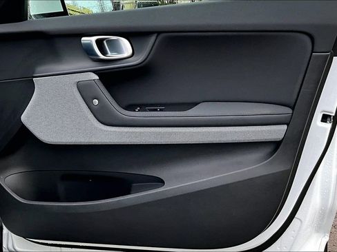 Used 2022 Polestar Polestar 2 w/ Plus Package image 24