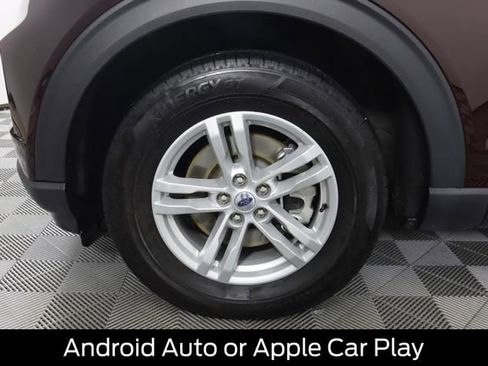 Certified 2022 Ford Explorer XLT w/ Equipment Group 202A image 14