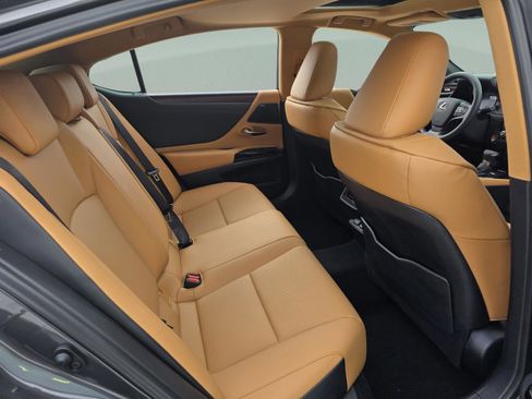 New 2025 Lexus ES 350 w/ Premium Package image 20