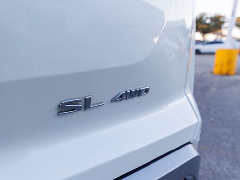 Used 2023 Nissan Pathfinder SL w/ Lighting Package (N92) image 22