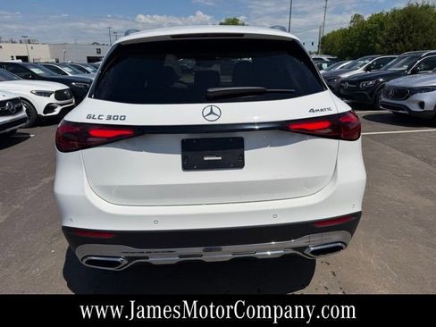 New 2026 Mercedes-Benz GLC 300 4MATIC image 8