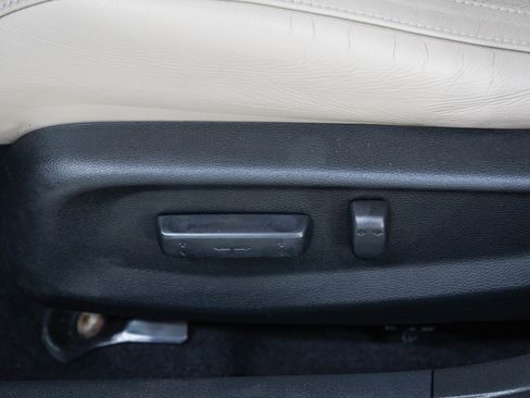Used 2016 Honda Civic Touring image 22