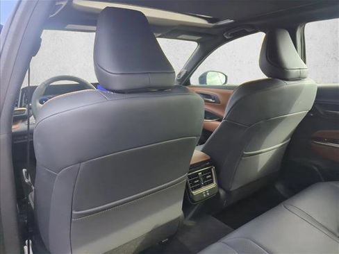 Certified 2026 Toyota Crown Limited w/ Advanced Technology Package image 19