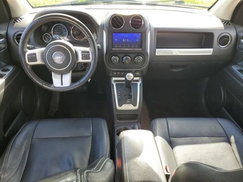 Used 2015 Jeep Compass High Altitude AWD/4WD image 11