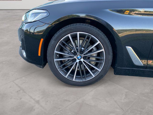 Used 2023 BMW 530i xDrive w/ Premium Package AWD/4WD image 14