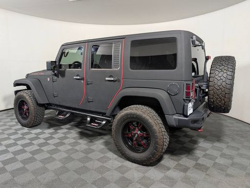 Used 2015 Jeep Wrangler Unlimited Rubicon AWD/4WD image 5