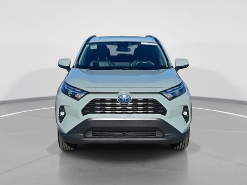 Used 2023 Toyota RAV4 XLE Premium image 2