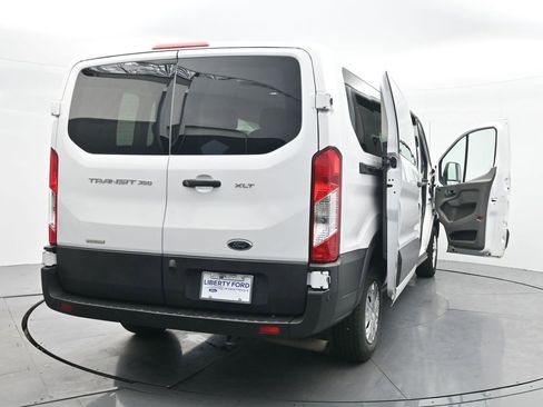 Used 2023 Ford Transit 350 XLT image 39