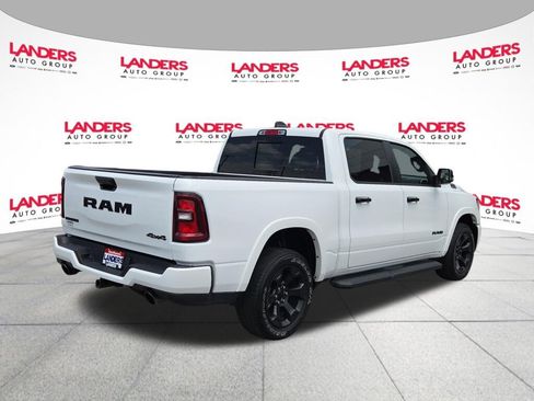 Used 2025 RAM 1500 Big Horn AWD/4WD image 3