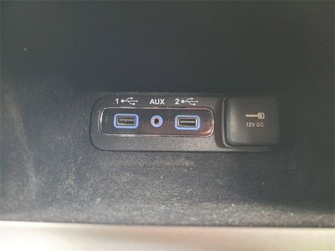 Used 2018 Jeep Grand Cherokee Limited w/ Trailer Tow Group IV image 25