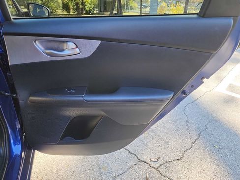 Used 2022 Kia Forte LXS image 31