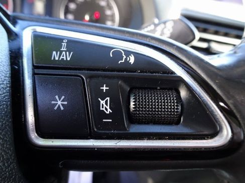 Used 2015 Audi Q3 2.0T Prestige w/ Prestige Package image 28