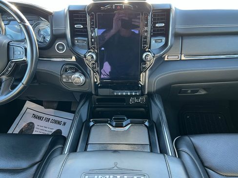 Certified 2022 RAM 1500 Limited image 14