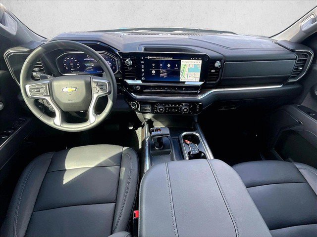 Used 2026 Chevrolet Silverado 1500 LT w/ Safety Package RWD image 16