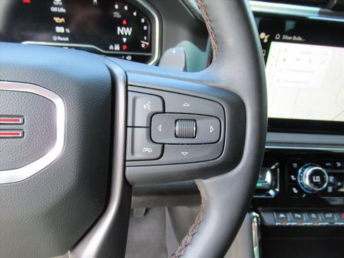 Used 2024 GMC Sierra 1500 AT4 w/ AT4 Premium Package image 19