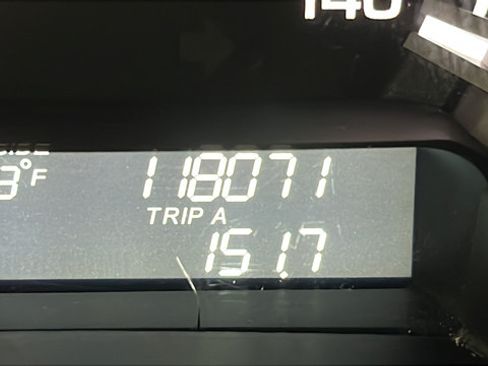 Used 2011 Honda Ridgeline RTS image 10