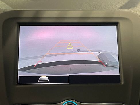 Used 2024 Chevrolet Equinox LT AWD/4WD image 4