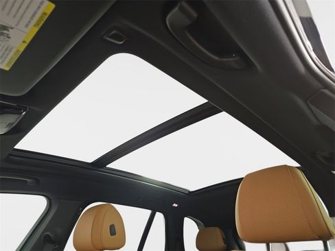 Used 2026 BMW X5 xDrive40i image 33