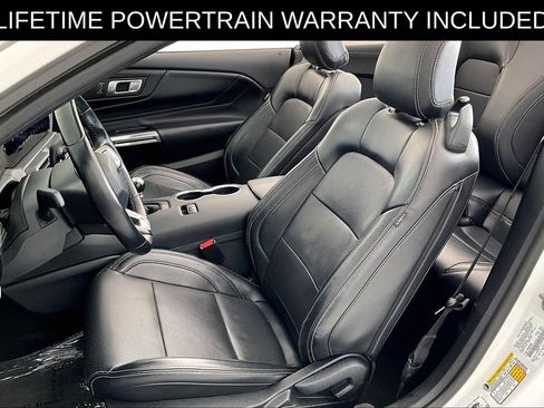Used 2025 Ford Mustang GT Premium RWD image 31