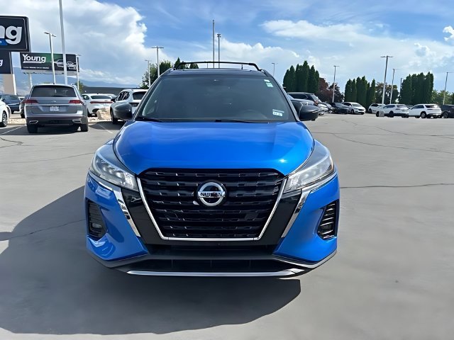 Used 2023 Nissan Kicks SR w/ Interior Electronics Package FWD image 8