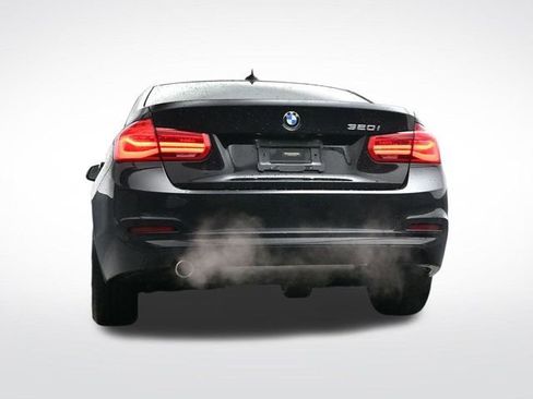 Used 2018 BMW 320i Sedan image 34