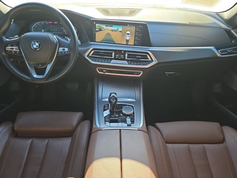 Used 2021 BMW X5 xDrive40i AWD/4WD image 12
