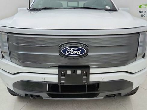 Used 2024 Ford F150 Lightning Lariat AWD/4WD image 8