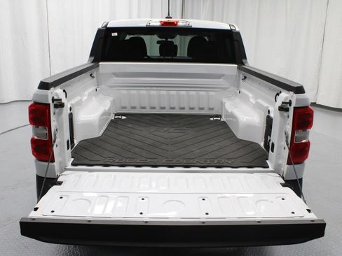 Certified 2024 Ford Maverick XLT FWD image 17