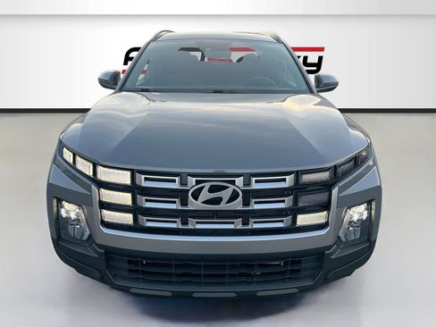 Used 2025 Hyundai Santa Cruz SEL AWD/4WD image 2