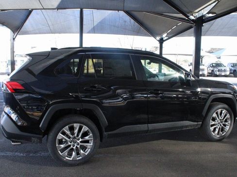 New 2025 Toyota RAV4 XLE Premium image 19