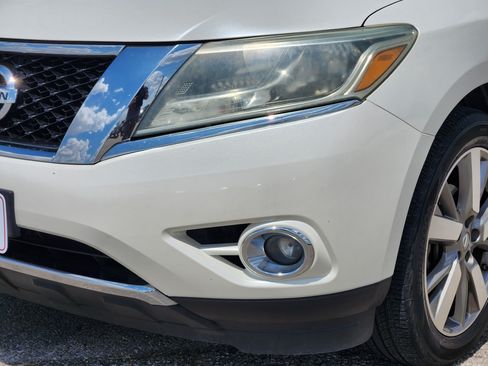 Used 2016 Nissan Pathfinder Platinum w/ Cargo Package FWD image 8