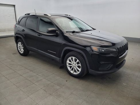 Used 2020 Jeep Cherokee Latitude FWD image 13